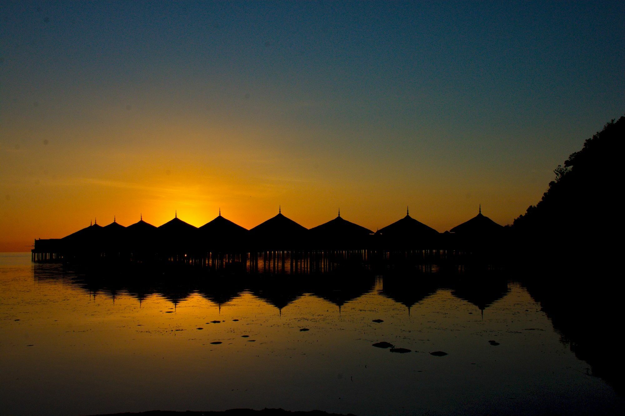 Huma Island Resort And Spa Бусуанга Экстерьер фото